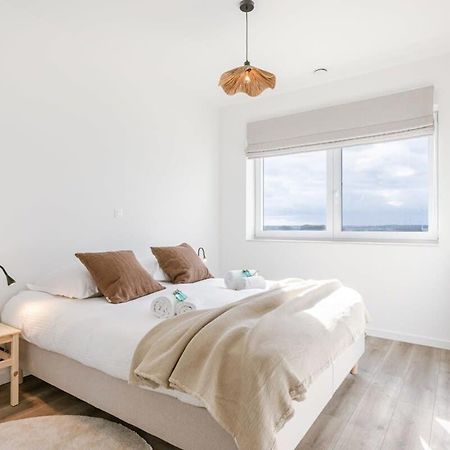 Huswell - Lovely New Apartment At The Harbor + Parking Brugge Buitenkant foto