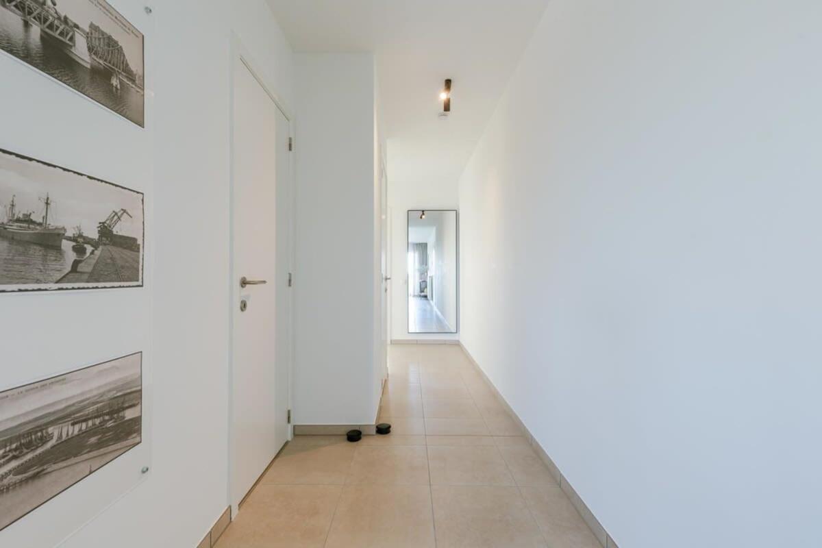 Huswell - Lovely New Apartment At The Harbor + Parking Brugge Buitenkant foto