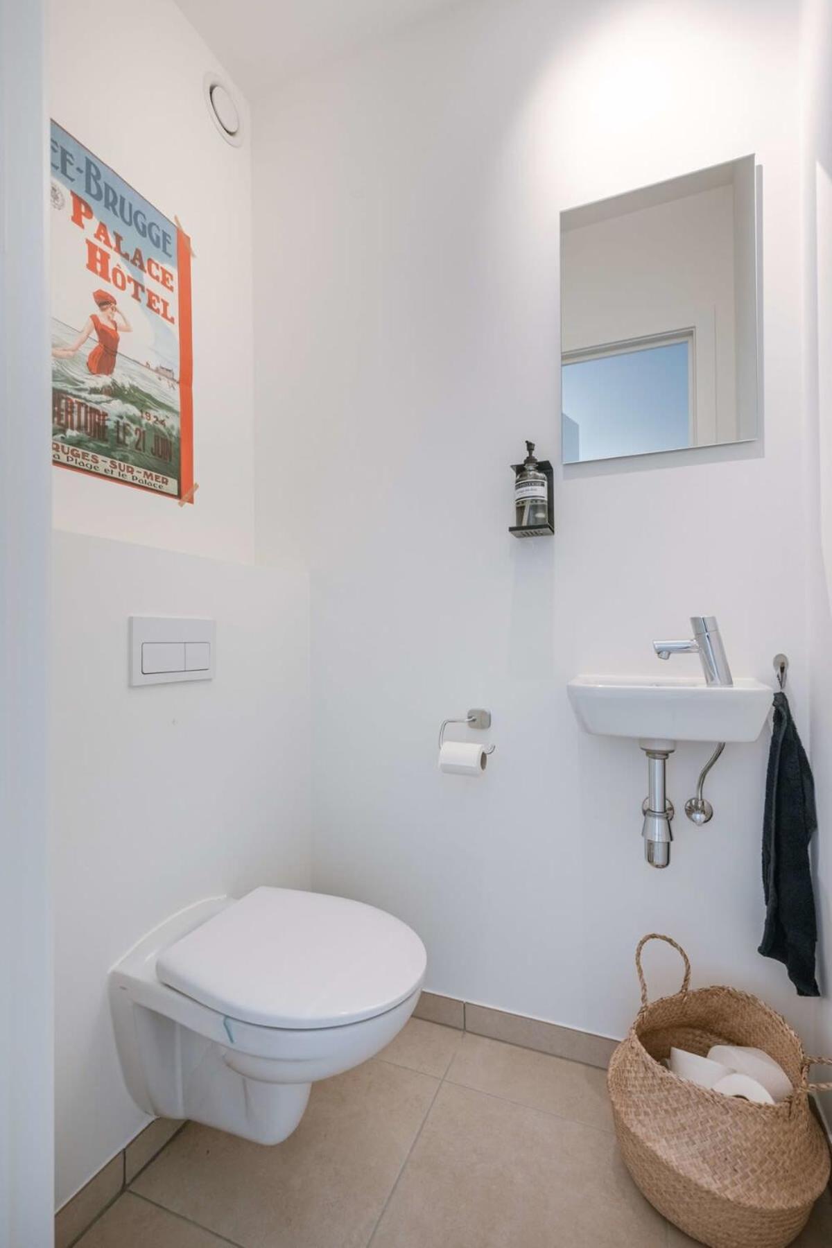 Huswell - Lovely New Apartment At The Harbor + Parking Brugge Buitenkant foto