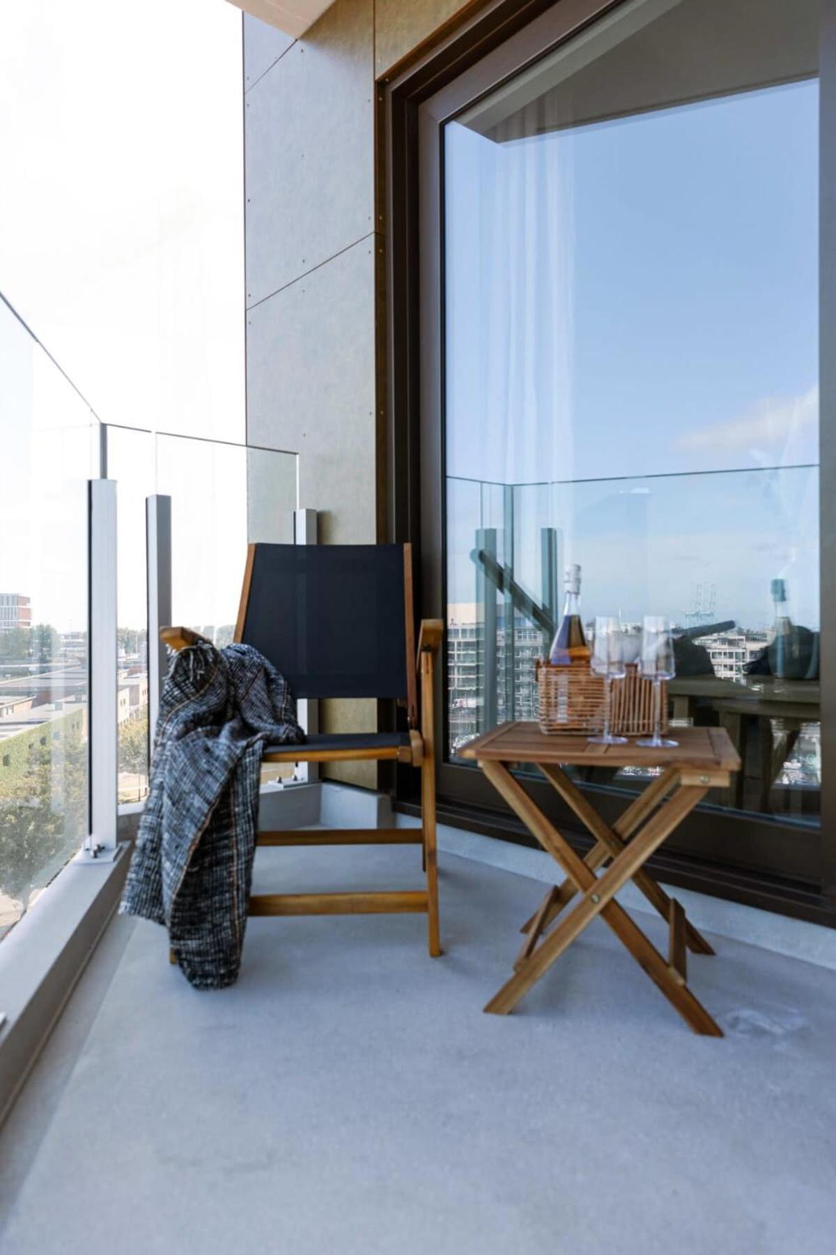 Huswell - Lovely New Apartment At The Harbor + Parking Brugge Buitenkant foto